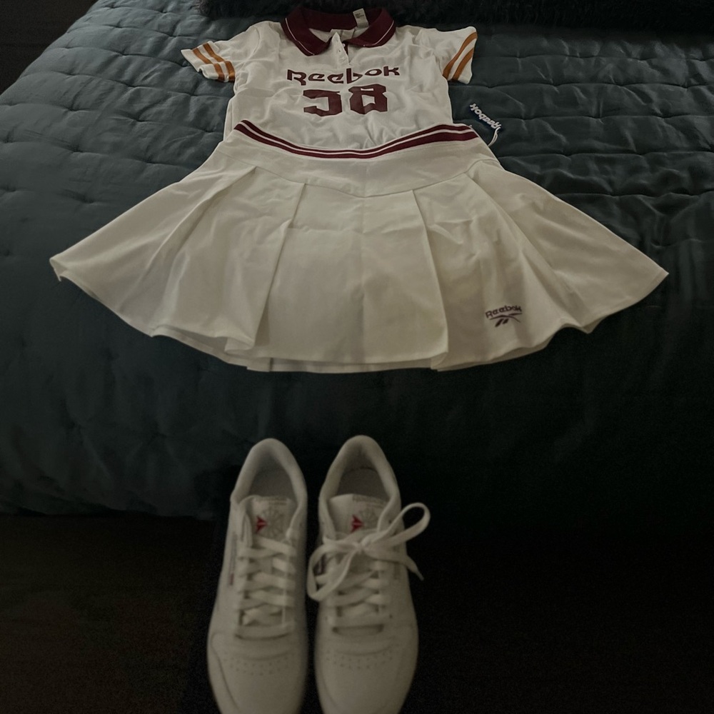 Reebok Shirt Skirt & Shoes